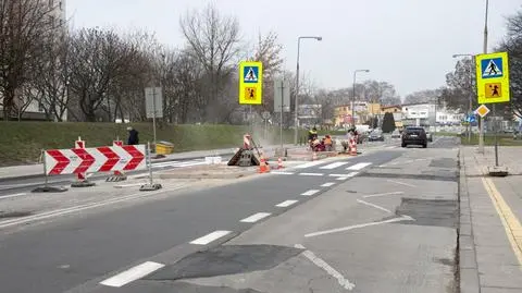 Na tej ulicy "wciąż dochodziło do potrąceń". Poprawiają Nowoursynowską