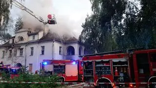 Pożar zabytkowego budynku przy Waldorffa