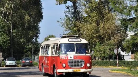 Chausson, jelcz, ikarus. Zobacz perły stołecznej komunikacji