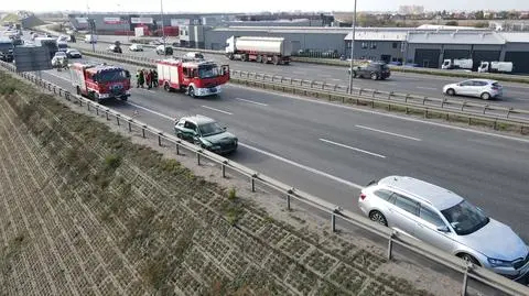 Kraksa na S8, jedna osoba poszkodowana