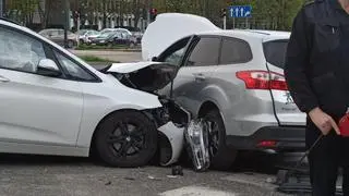 Zderzenie trzech aut na Domaniewskiej