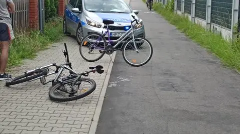 Wypadek dwóch rowerzystów. Trafili do szpitala