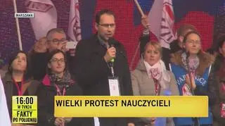 Przemówienia podczas demonstracji nauczycieli