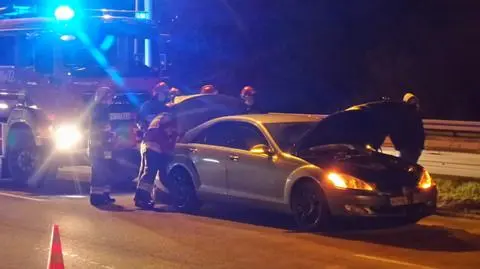 Zderzenie na Wisłostradzie. Jedna osoba poszkodowana