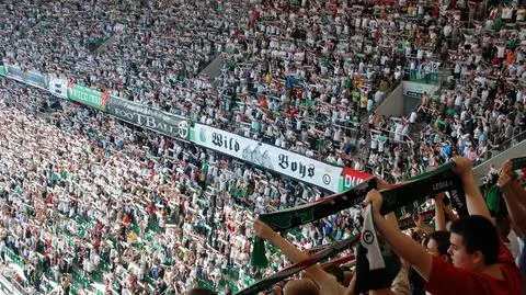 Legia w odkrytym autobusie. Finałowa feta na Agrykoli