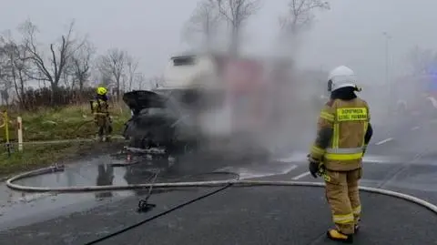 Pożar samochodu dostawczego w Falentach