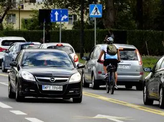 Zamknięta droga rowerowa na Spacerowej