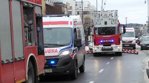 Pożar mieszkania w Wilanowie. "Z budynku ewakuowało się 20 osób"