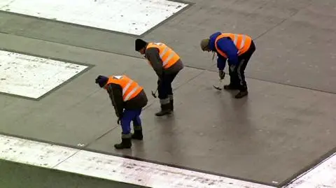Pierwszy etap napraw w Modlinie chcą skończyć w czwartek