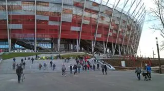 Kibice w drodze na mecz Legia vs Sevilla