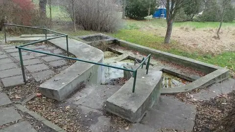 Kopciuszek nie stał się księżniczką. Śródmiejski park czeka na remont