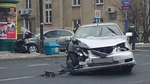 Wjechał na czerwonym