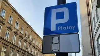 Miejsca parkingowe na ulicy Zgoda