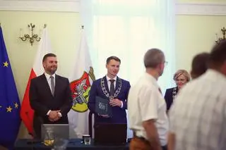 Prezydent Otwocka Jarosław Margielski i wiceprezydent Paweł Walo