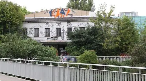 Zburzą dawne kino Klub