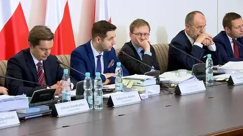 Patryk Jaki i czterdziestu lokatorów. Komisja zajmie się Poznańską 14