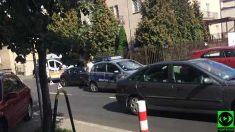 Wypadek na Raszyńskiej. Strażnicy miejscy w szpitalu