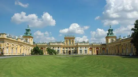 Co szkodzi budynkom i rzeźbom muzeum w Wilanowie?