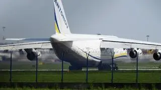 An-124 Rusłan na Lotnisku Chopina w Warszawie