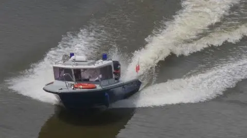 Ciało mężczyzny w Wiśle, obok mostu Północnego