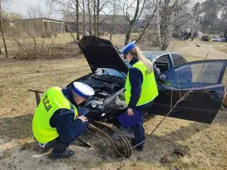 Pijany kierowca uderzył w policyjny radiowóz 