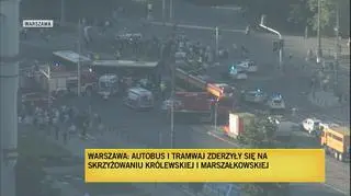 Autobus i tramwaj zderzyły się w centrum