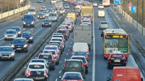 Zderzenie i korek na moście Łazienkowskim