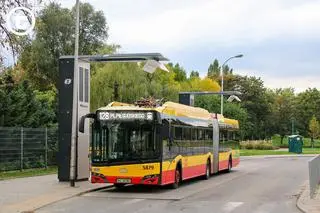 Coraz więcej elektrycznych autobusów w Warszawie 