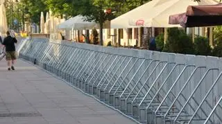Przygotowania do miesięcznicy