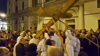 Droga Krzyżowa na ulicach Warszawy