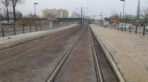 Torowisko gotowe, pozwolenie podpisane, tramwaju wciąż nie ma