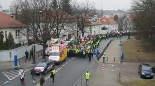 Taczka na czele manifestacji rolników