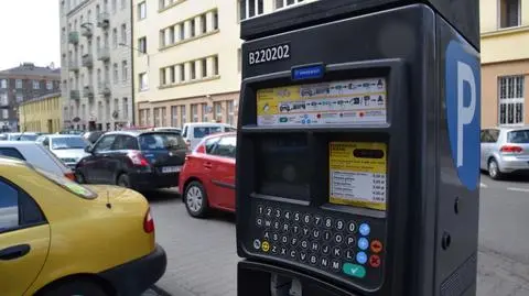 Wyrok w sprawie parkomatów. "Numer jest związany z pojazdem"