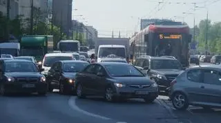 Tramwaj wypadł z toru na Marszałkowskiej