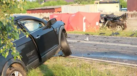 Miał 160 km/h na liczniku, zginął na miejscu. Biegli nie rozstrzygnęli, czy był trzeźwy