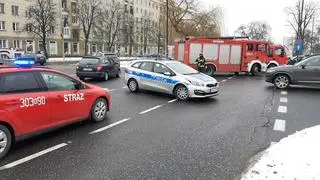 Wypadek na skrzyżowaniu Wołoskiej z Madalińskiego