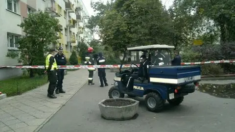Arsenał w piwnicy na Bielanach