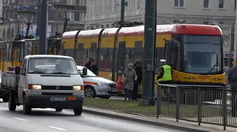 Zepsuta Pesa zatrzymała tramwaje