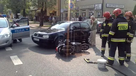 Skuter zderzył się z osobówką