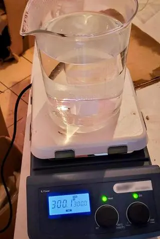 Służby zlikwidowały laboratorium mefedronu 