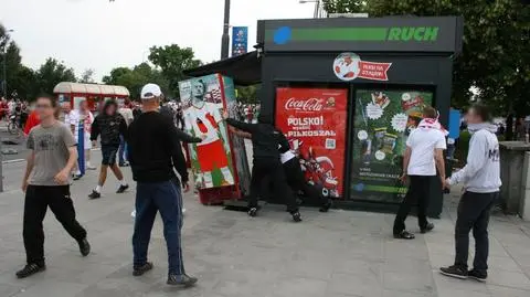 Maciejowski do komisji etyki za wychwalanie kiboli