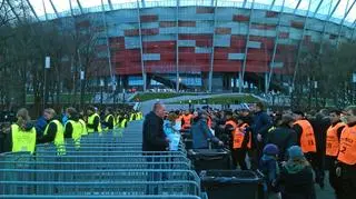 Kibice w drodze na mecz Legia vs Sevilla