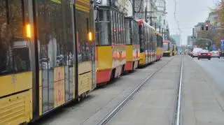 Wstrzymany ruch tramwajowy na Marszałkowskiej