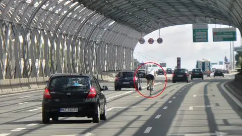 Rowerem po S8. "Stwarzał zagrożenie"