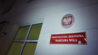 Pikieta przed budynkiem prokuratury przy Ciołka