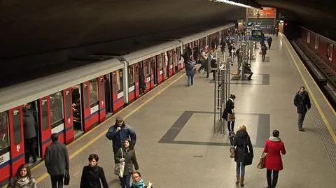Nawet dwa dni utrudnień po awarii w metrze