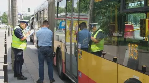 Autobus gwałtownie zahamował. Troje dorosłych i dziecko w szpitalu