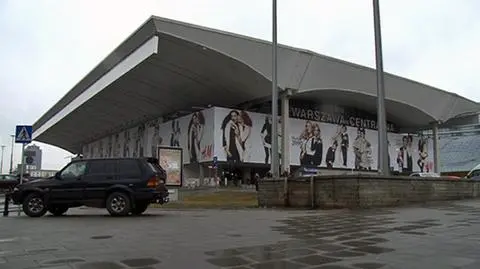 Nadzór budowlany sprawdza reklamę na Centralnym