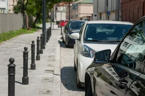 Rozszerzenie strefy płatnego parkowania na Woli i Pradze-Północ