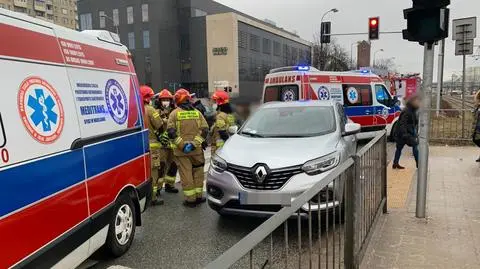 Potrącenie na Bielanach. Pieszy trafił do szpitala